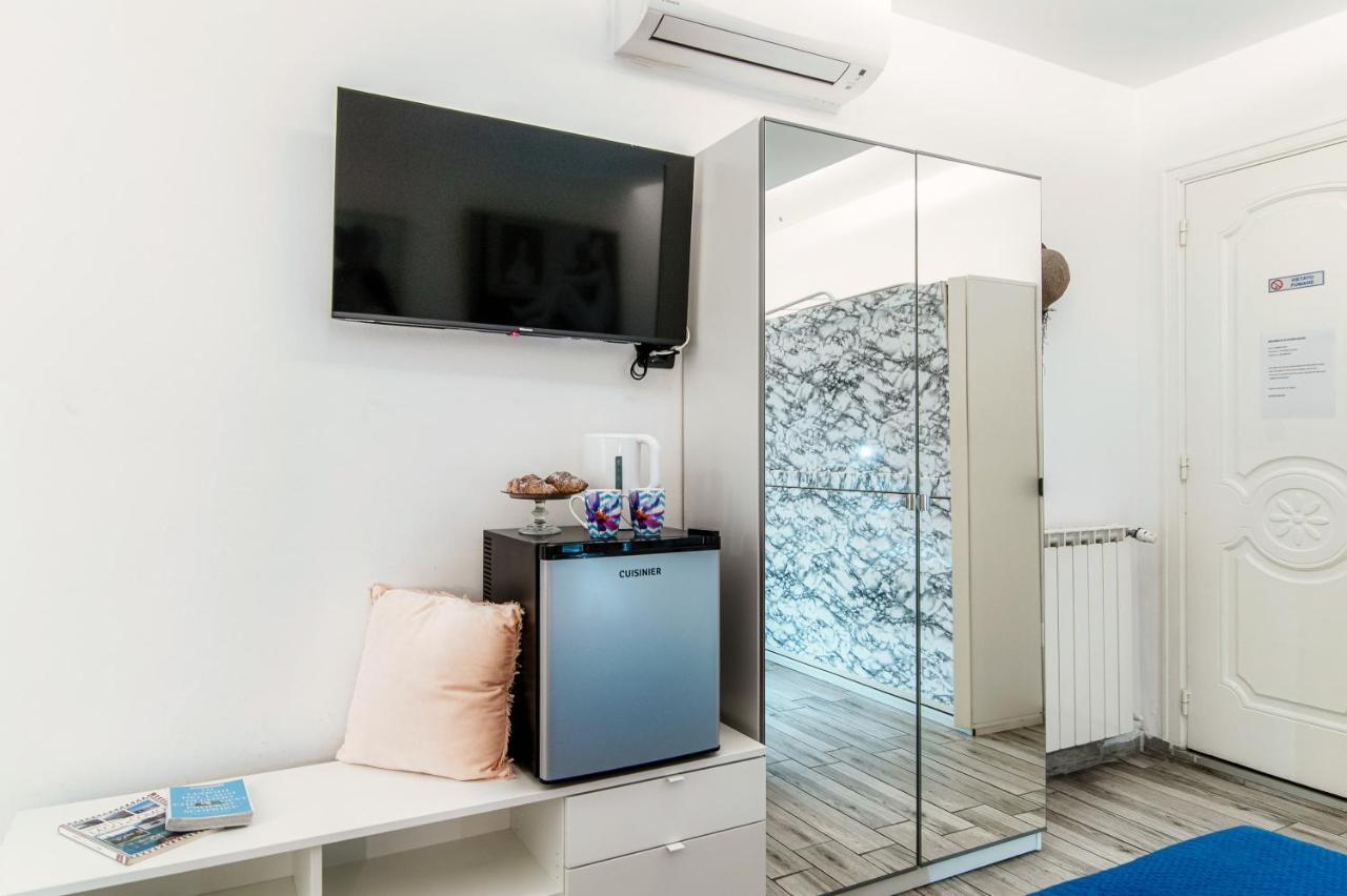 Joivy Al Duomo Guest House 코모 외부 사진